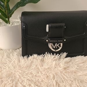 Jessie Medium Peppled Leather Shoulder Bag.